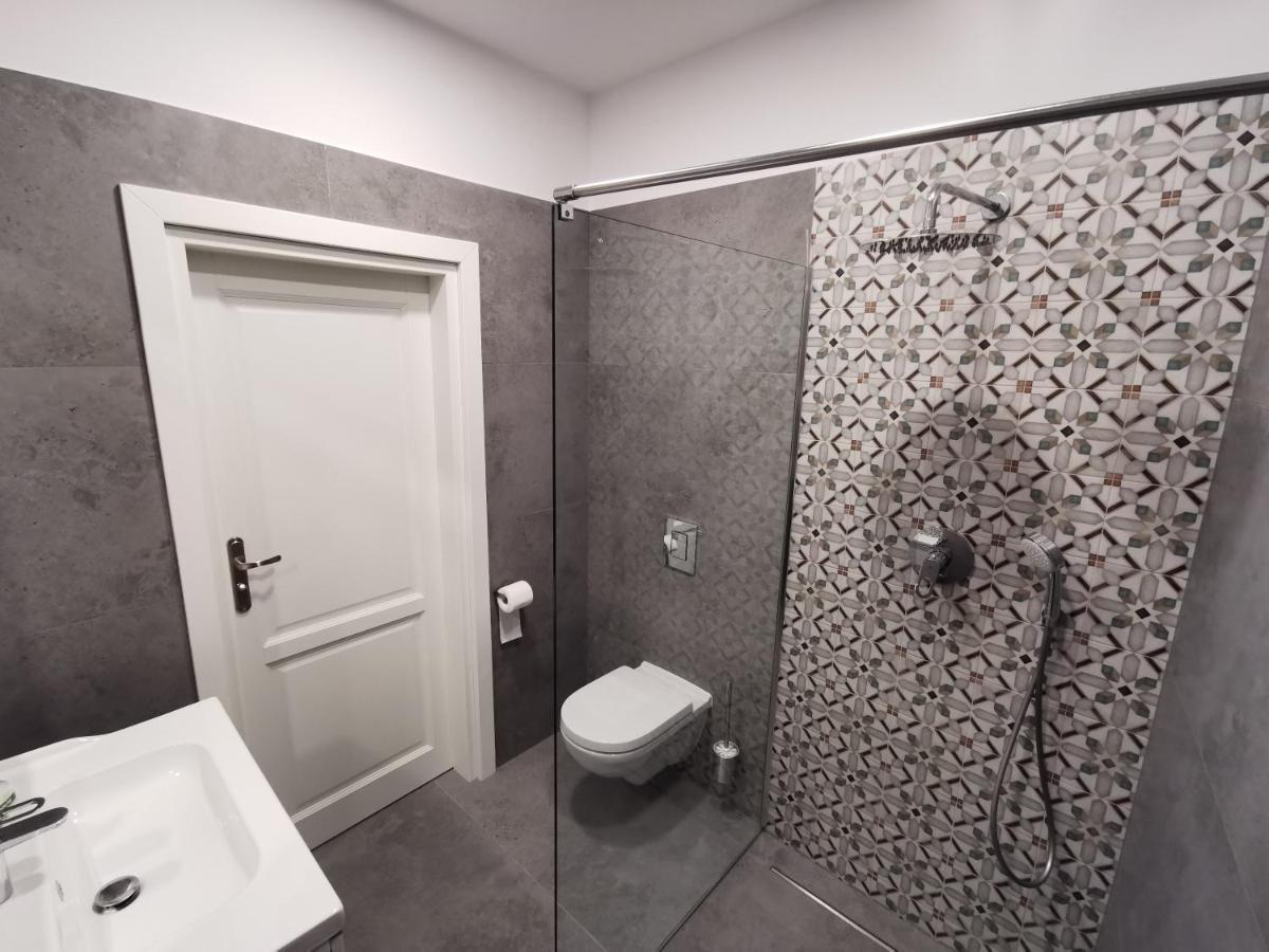 Nowe Apartamenty Zamkowa Vis A Vis Wawelu Красков Екстериор снимка